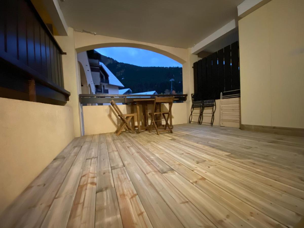 Poutran 2, Studio 4 Personnes Au Pied Des Pistes Avec Grande Terrasse Oz Eksteriør bilde